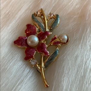 Vintage Flower Brooch